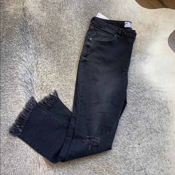 Free People Denim - ❤️HP❤️FREE PEOPLE Black Distressed Jeans SZ 31